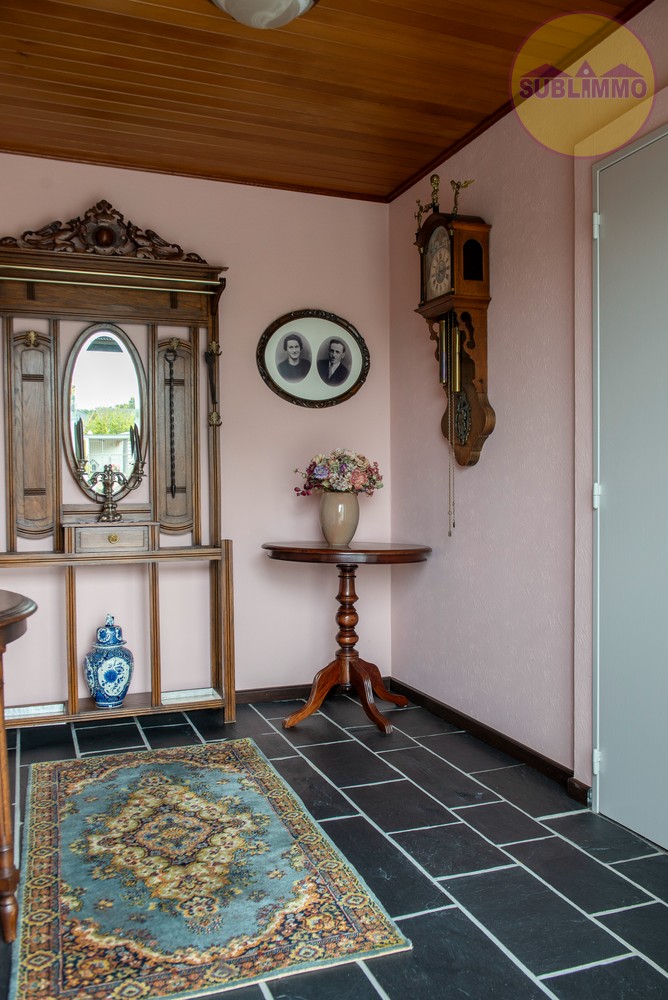 Gelijkvloerse woning met 3 slaapkamers op een perceel van 675m² nabij het centrum van Dessel. - foto 2