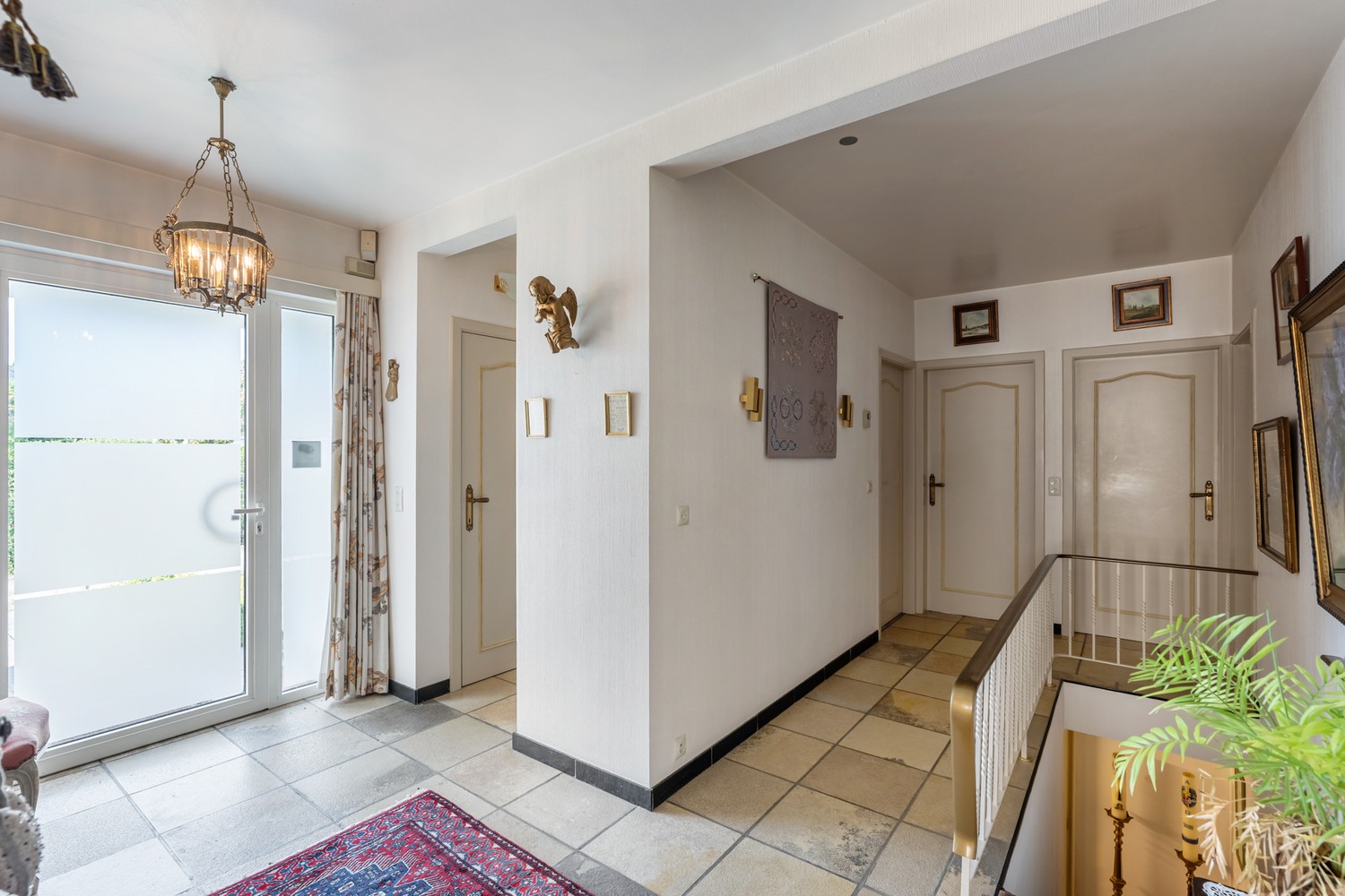 Ruime gelijkvloerse bungalow met uitbreidbare zolder op een perceel van 15 are in een rustige woonwijk te Tienen - photo 4