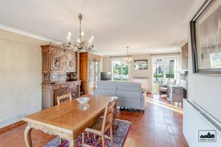 VISIT MOMENT (ON APPROVAL): SATURDAY 06/09 2pm-4pmAre you looking for a home with space, light and future potential? This open development, located...