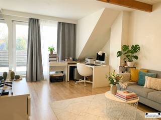 A VENDRE : 2 APPARTEMENTS SUR LE TOIT AVEC TERRASSE ENSOLEILLÉE DANS UN IMMEUBLE RÉCENT ET DE PETITE TAILLENous vous proposons deux appartementssous...