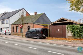 Projectgrond te koopProjectgrond aan doorgaande weg te Balen van 1125m².Bouwvoorschriften te bevragen via ons kantoorBelangrijkste troeven:Heropbouw...