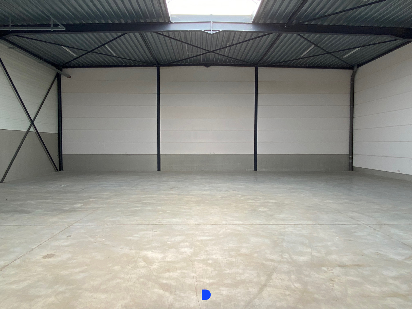 Verzorgd bedrijfsgebouw in Dadizele. - foto 3