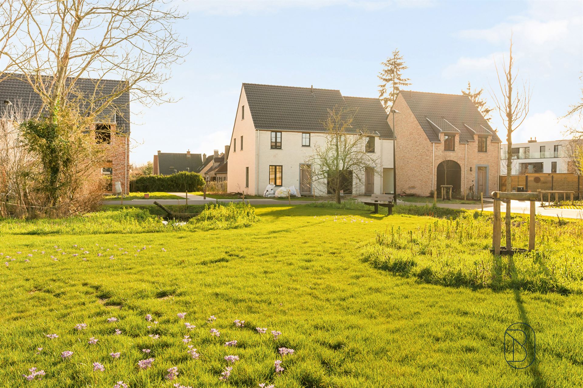 Moderne en landelijke nieuwbouwwoning nabij centrum Waregem! - foto 1