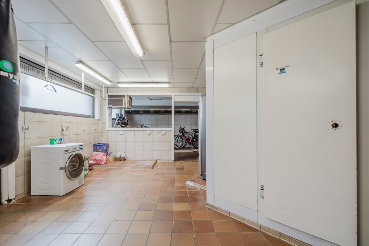 Commercial property with home for sale in Wervik. - photo 5