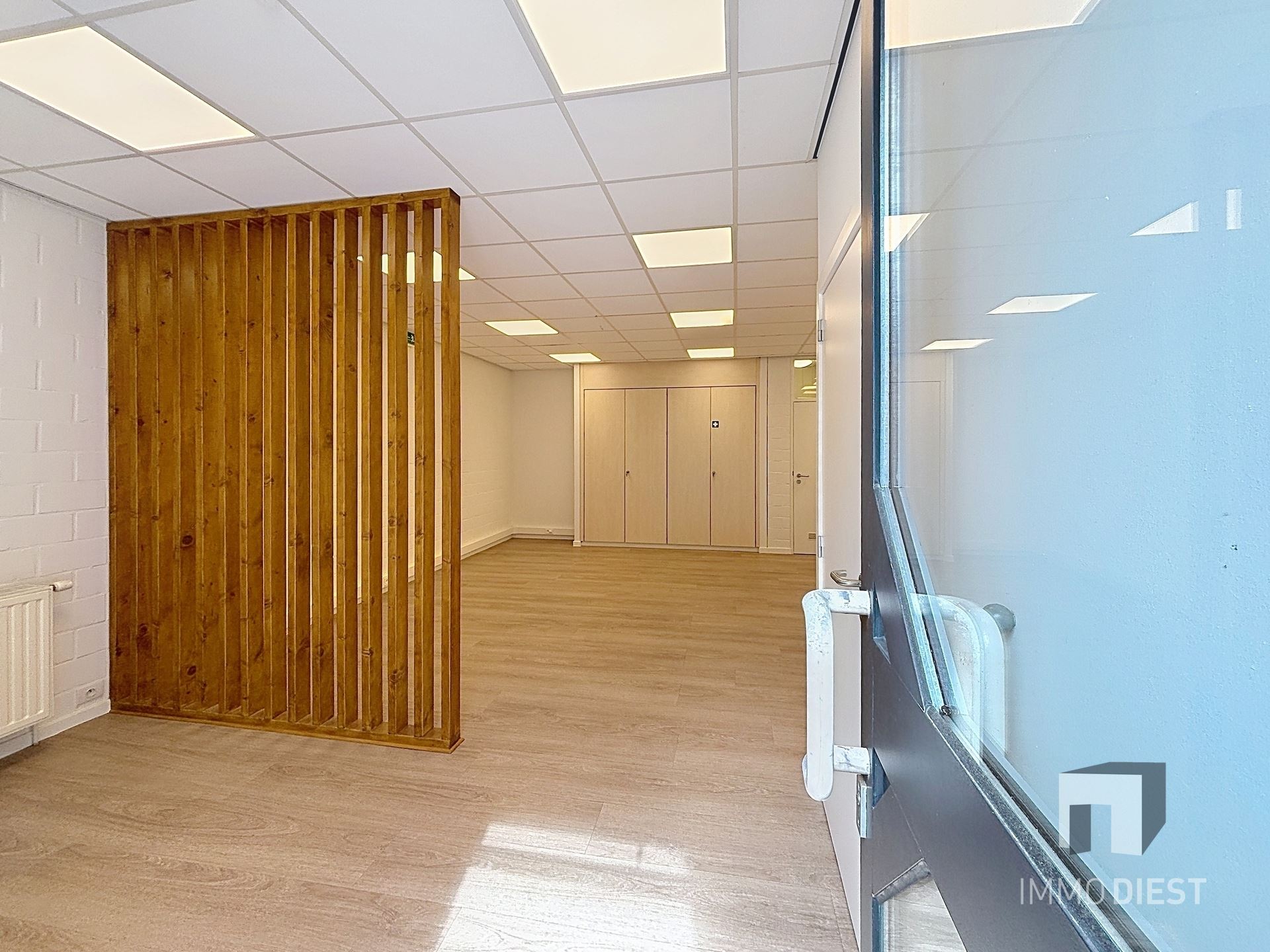 Commercial for rent in Tessenderlo - photo 4