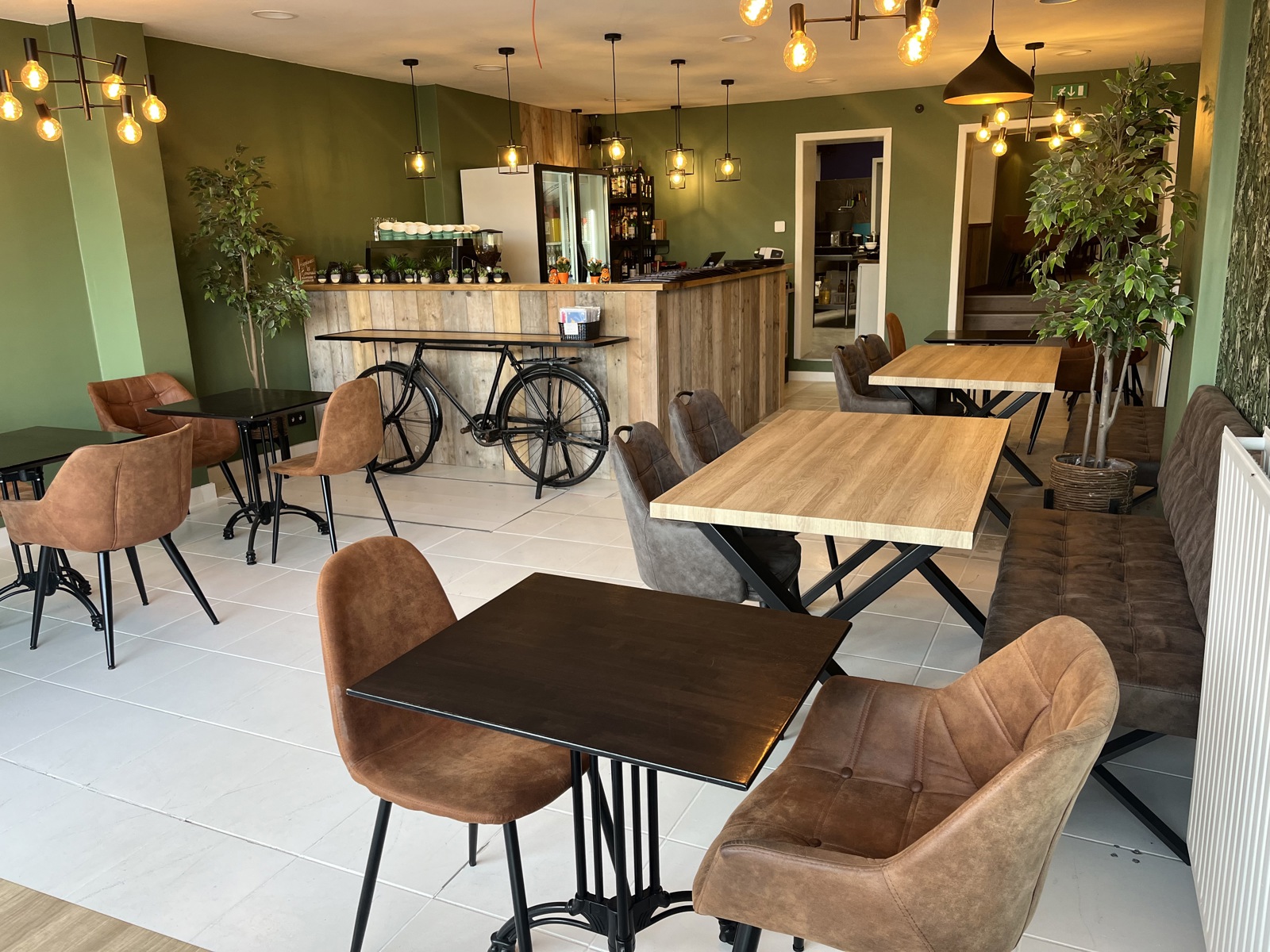 HANDELSPAND MET WONING, ATELIER EN TUIN - foto 4