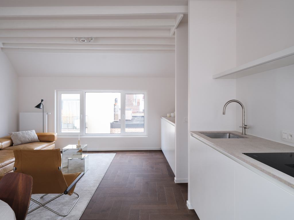 High-end renovated 3-bedroom apartment near Ghent South - photo 5