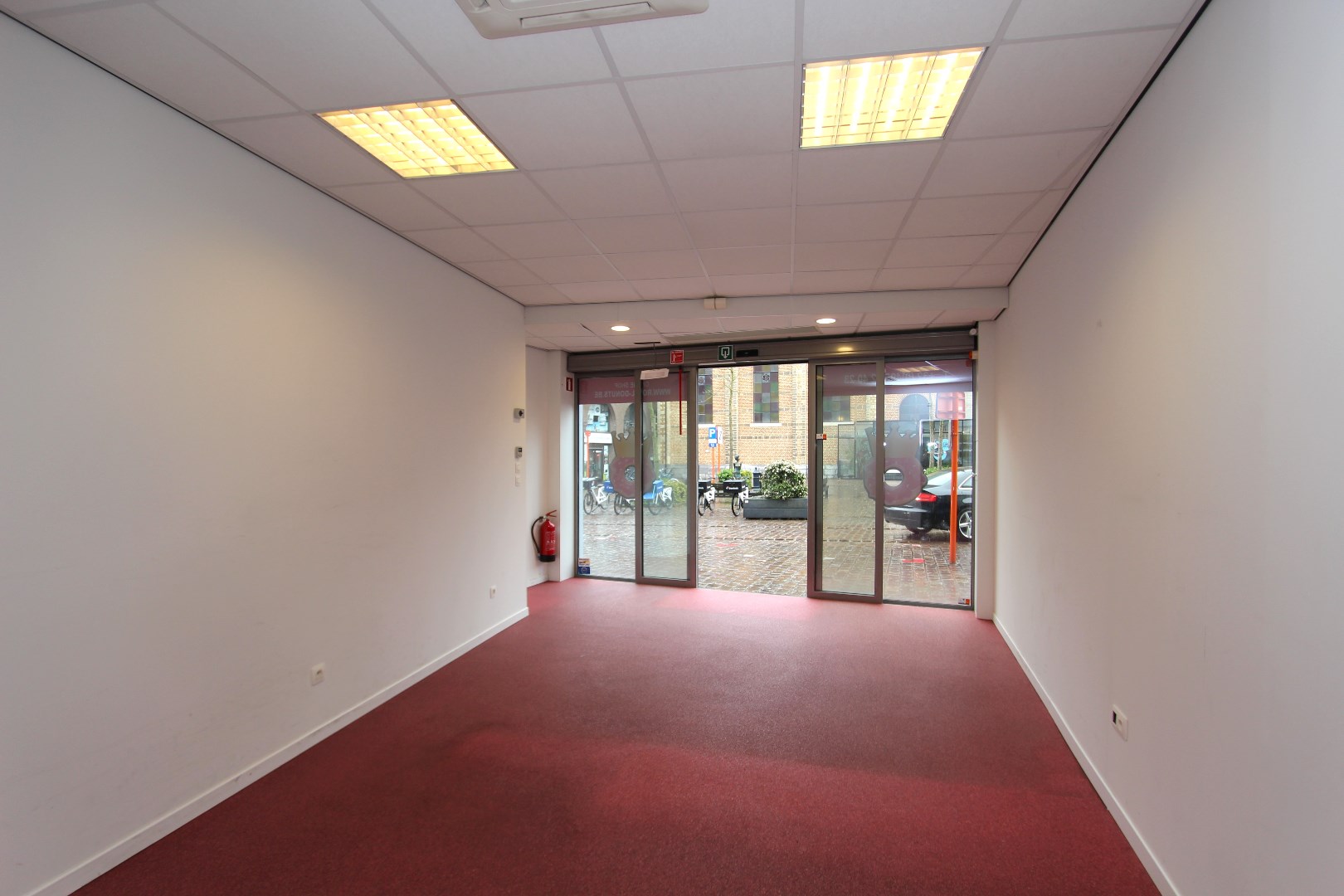 Commercial for sale in Tongeren - photo 2