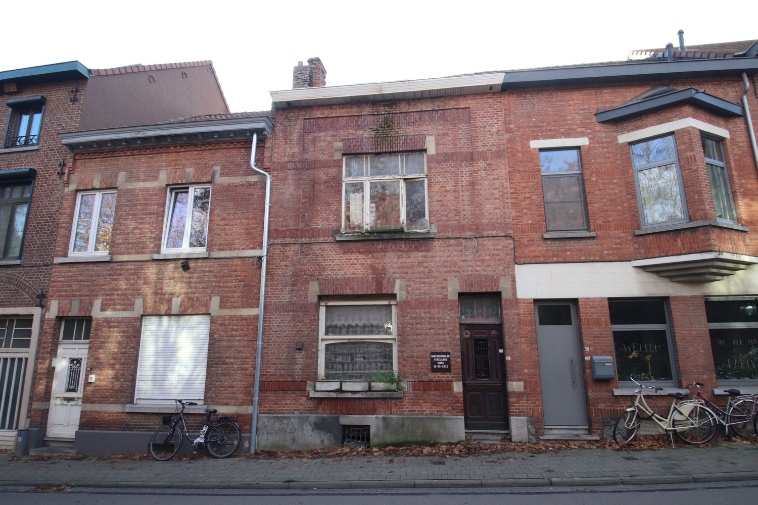 Te renoveren woning met zuid-west gerichte tuin - foto 1