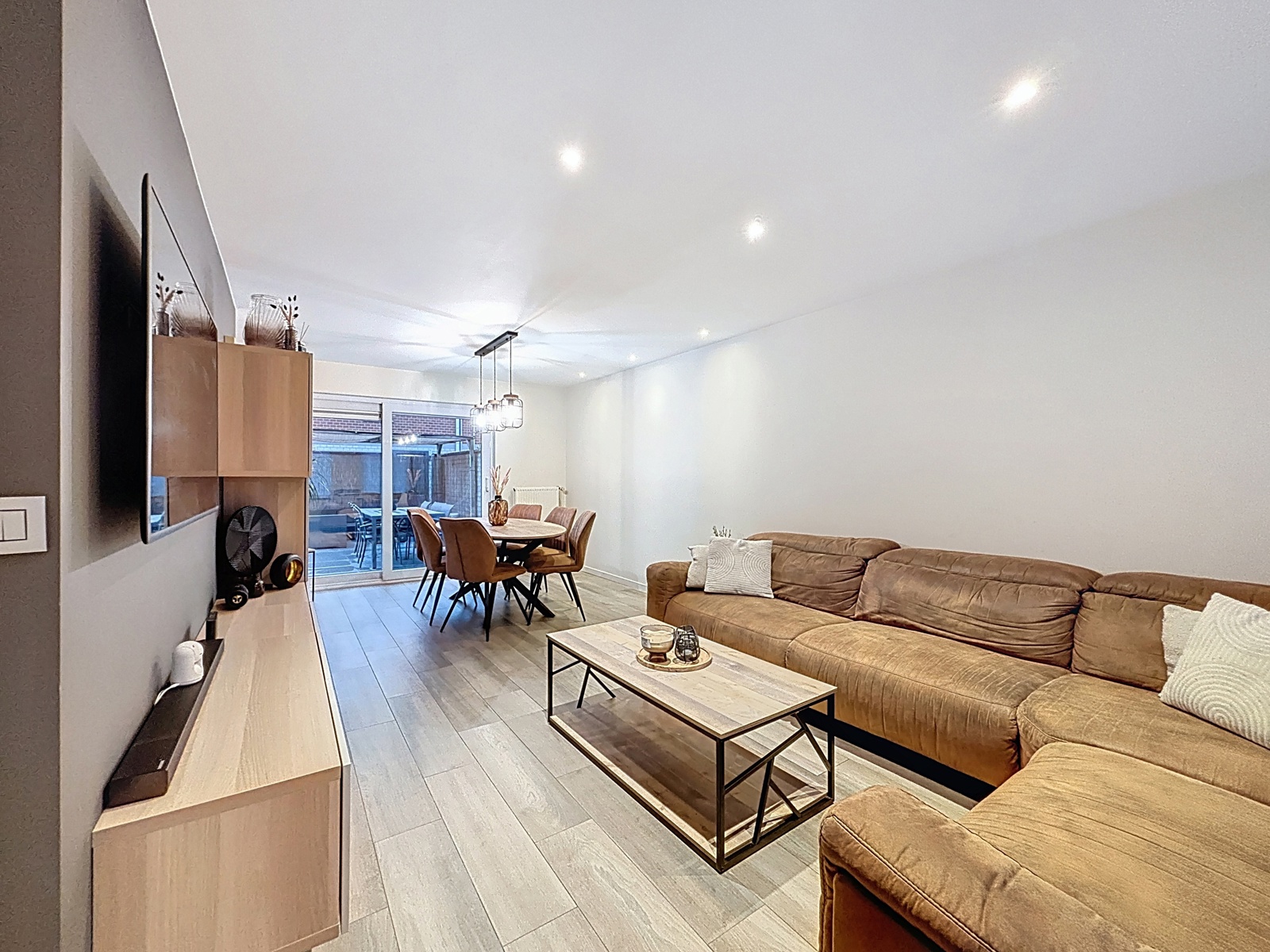 Rustig gelegen woning met 3 slaapkamers en garage - foto 4