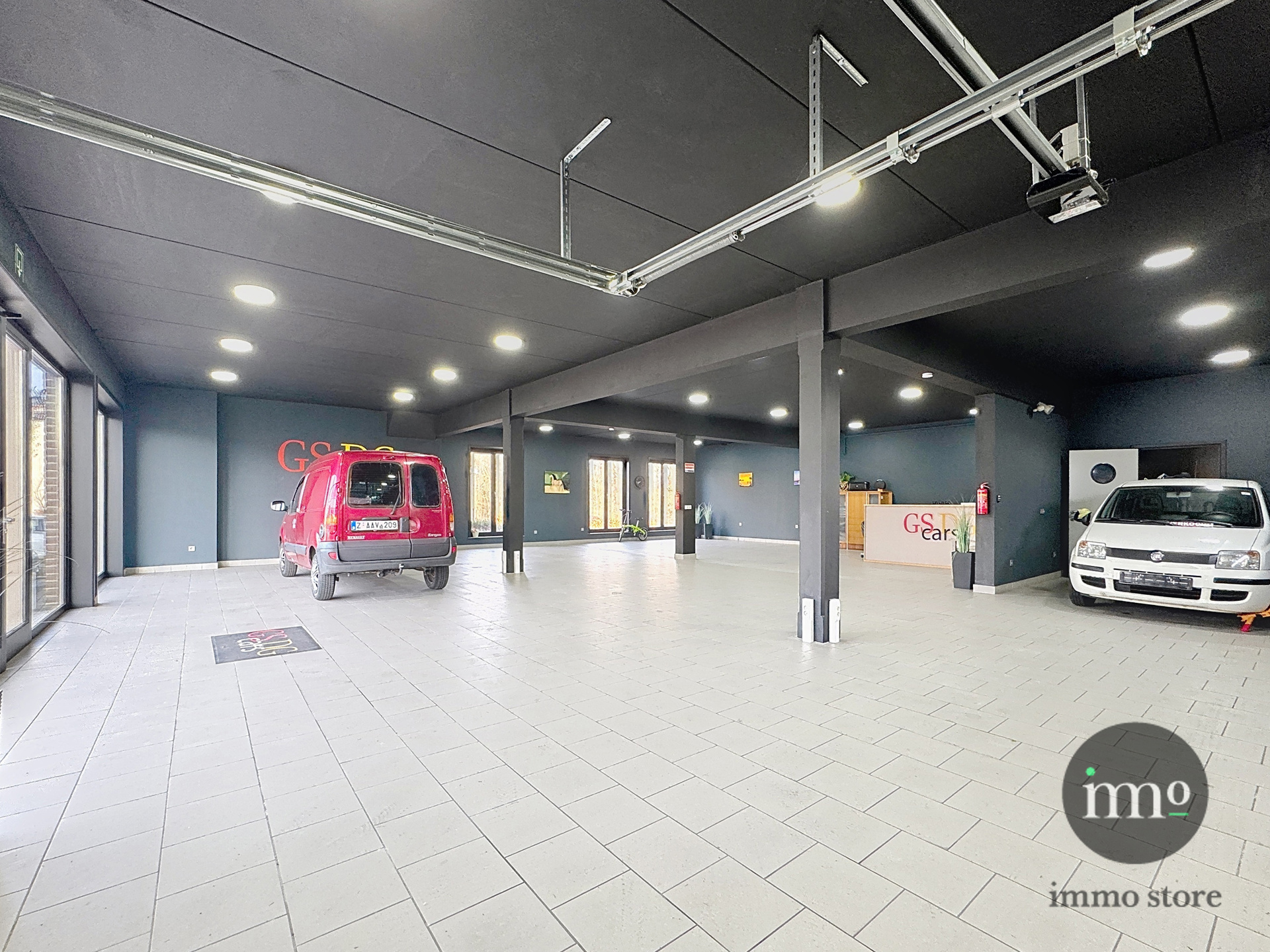 Een uitzonderlijk pand waar ondernemen, ruimte en wonen perfect samenkomen. - foto 4