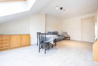 OPEN HOUSE THIS THURSDAY, 22 JANUARY 2026, FROM 3:30 PM TO 5 PM IXELLES, on a quiet street 200 metres from Place Fernand Cocq and the...