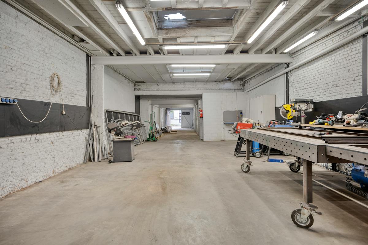 Magazijn met tuin te koop in Hemiksem - foto 4