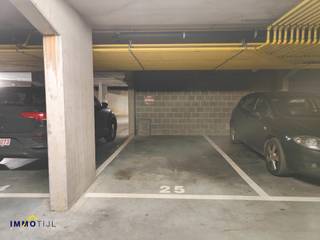 Garage for rent in Denderleeuw