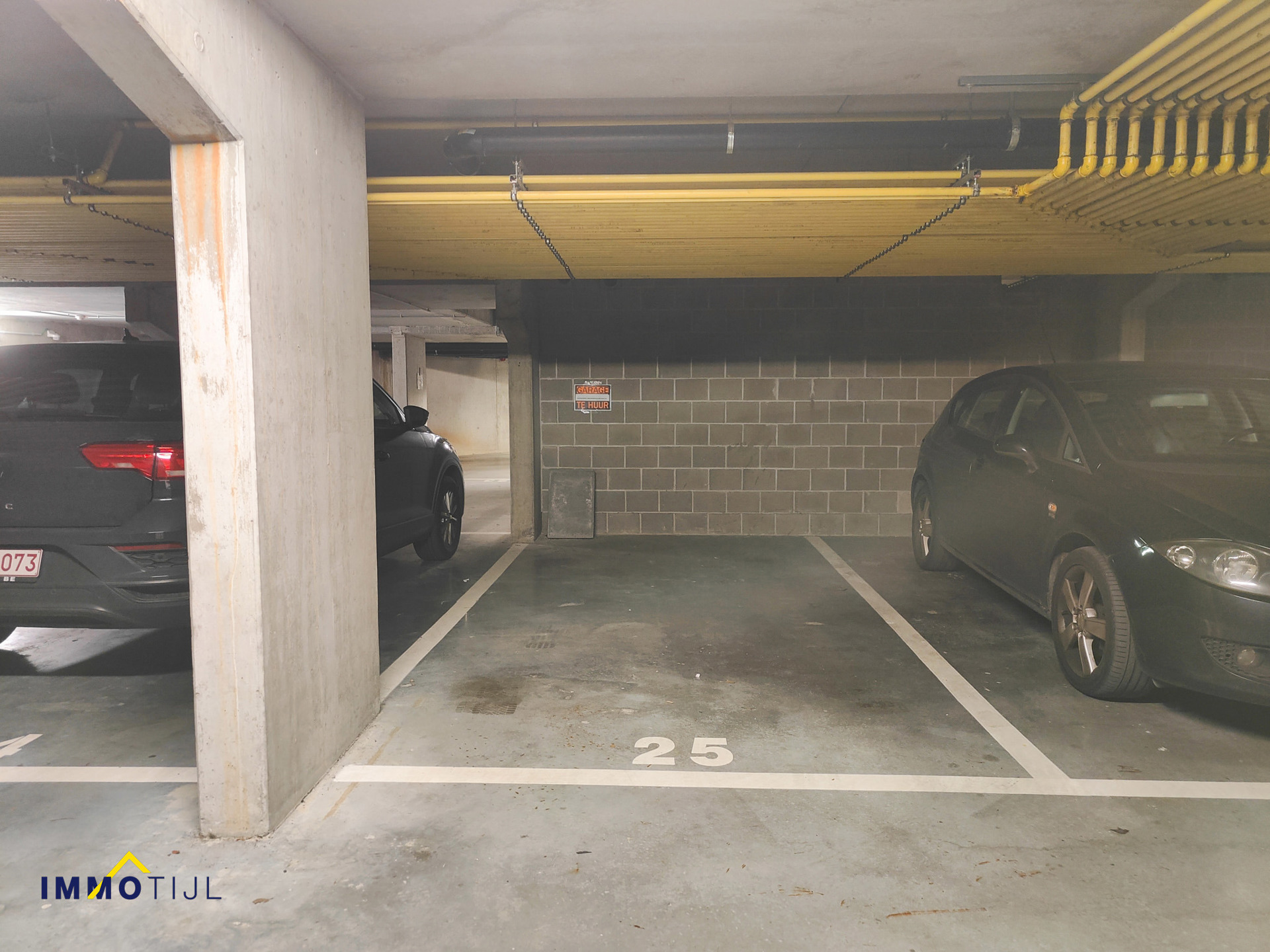 Garage for rent in Denderleeuw - photo 2