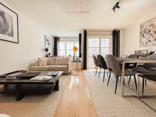 Recent, move-in ready duplex flat in a side street of Dumortier AvenueLayout:V1: Pleasant living space with open, fully equipped kitchen and with...