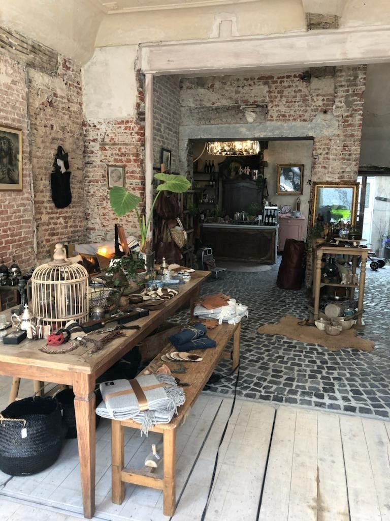 Zeer goed gelegen handelsgelijkvloers voor POP-UP. - foto 2