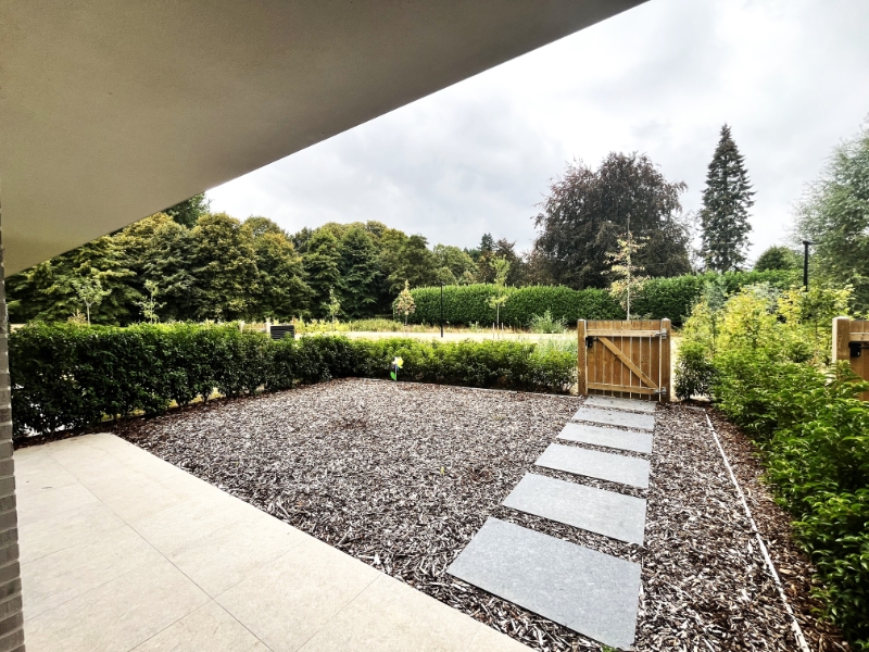 Gelijkvloers app met 1 slpkm, tuin, staanplaats en kelderberging - foto 2
