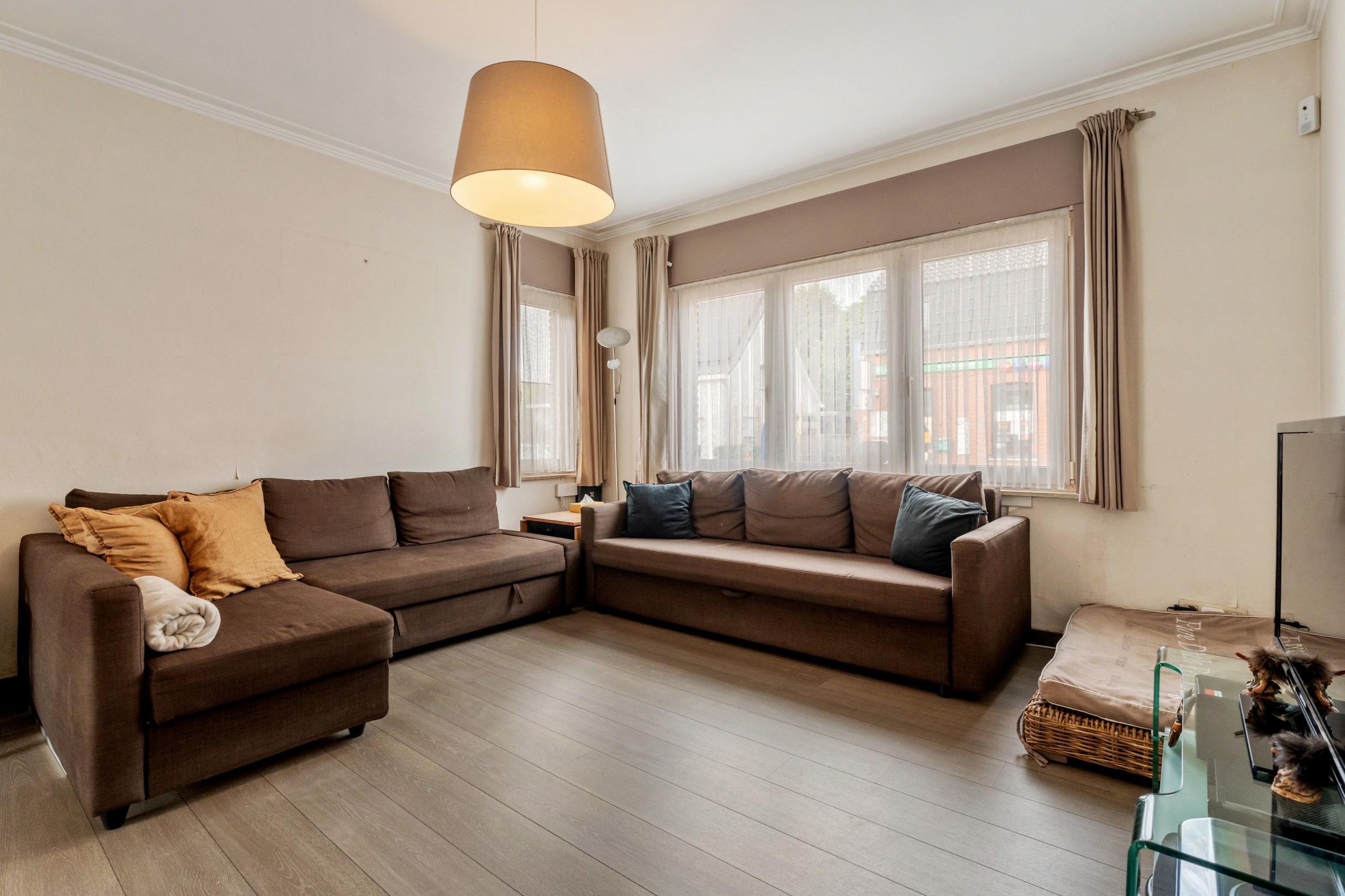 Maison familiale (partiellement) rénovée à Beringen - photo 3