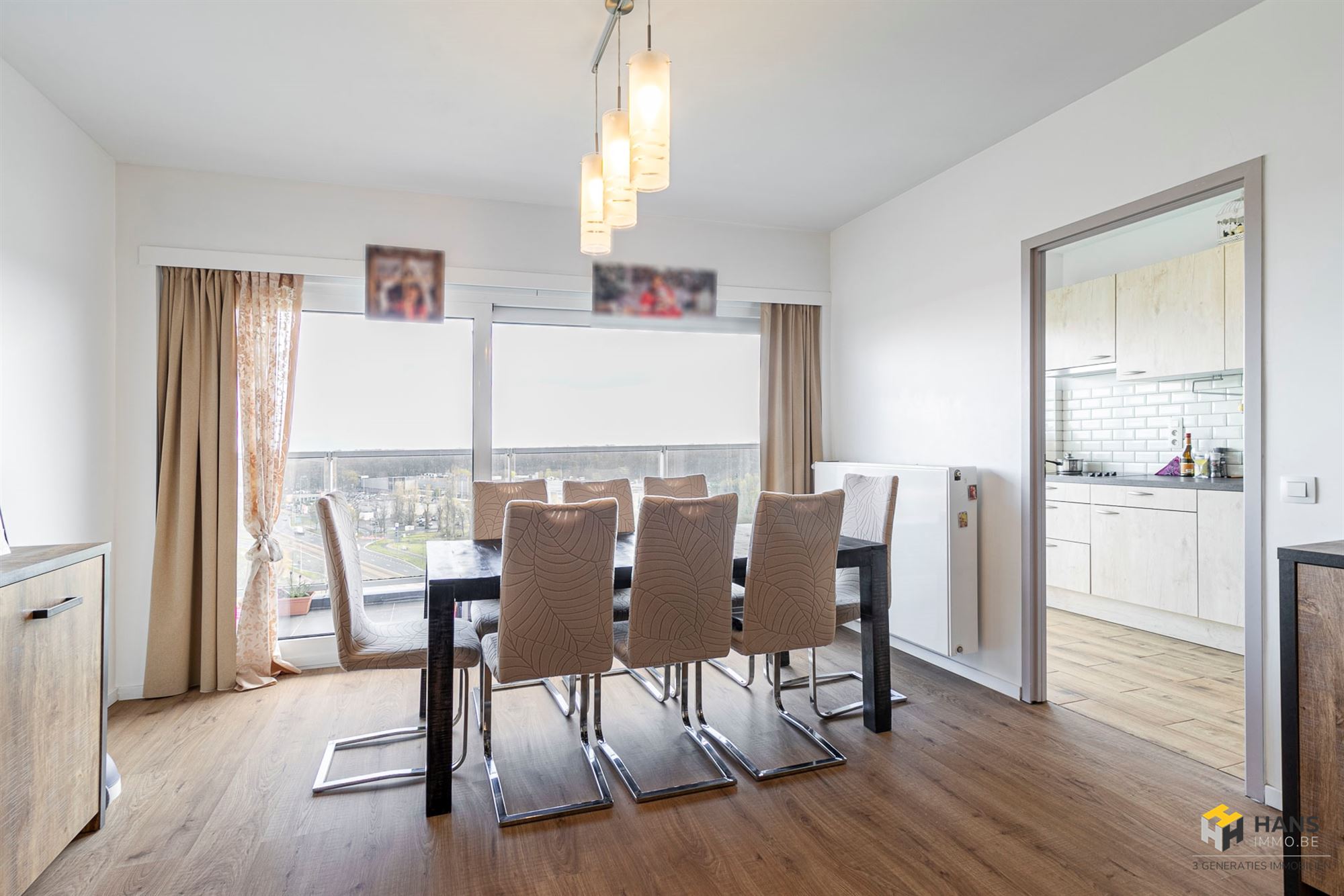 Instapklaar appartement (88m²) met 2 slaapkamers en terras (22 m²) in Merksem. - foto 5
