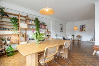 Dus je wilt in het hartje van't stad wonen, liefst in een arty appartement? Een parkeerplek zoeken is niets voor jou, en je moet een terras...