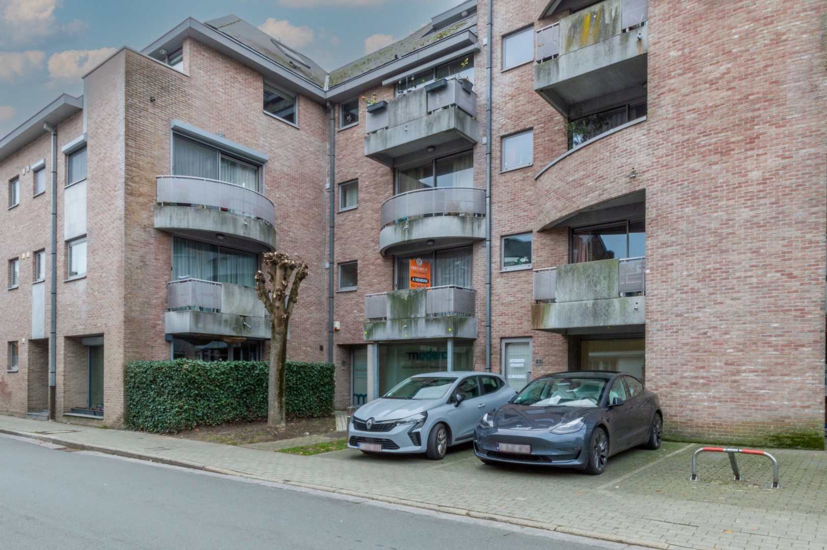 Apartment for sale in Braine-L'Alleud with 2 bedrooms - photo 2