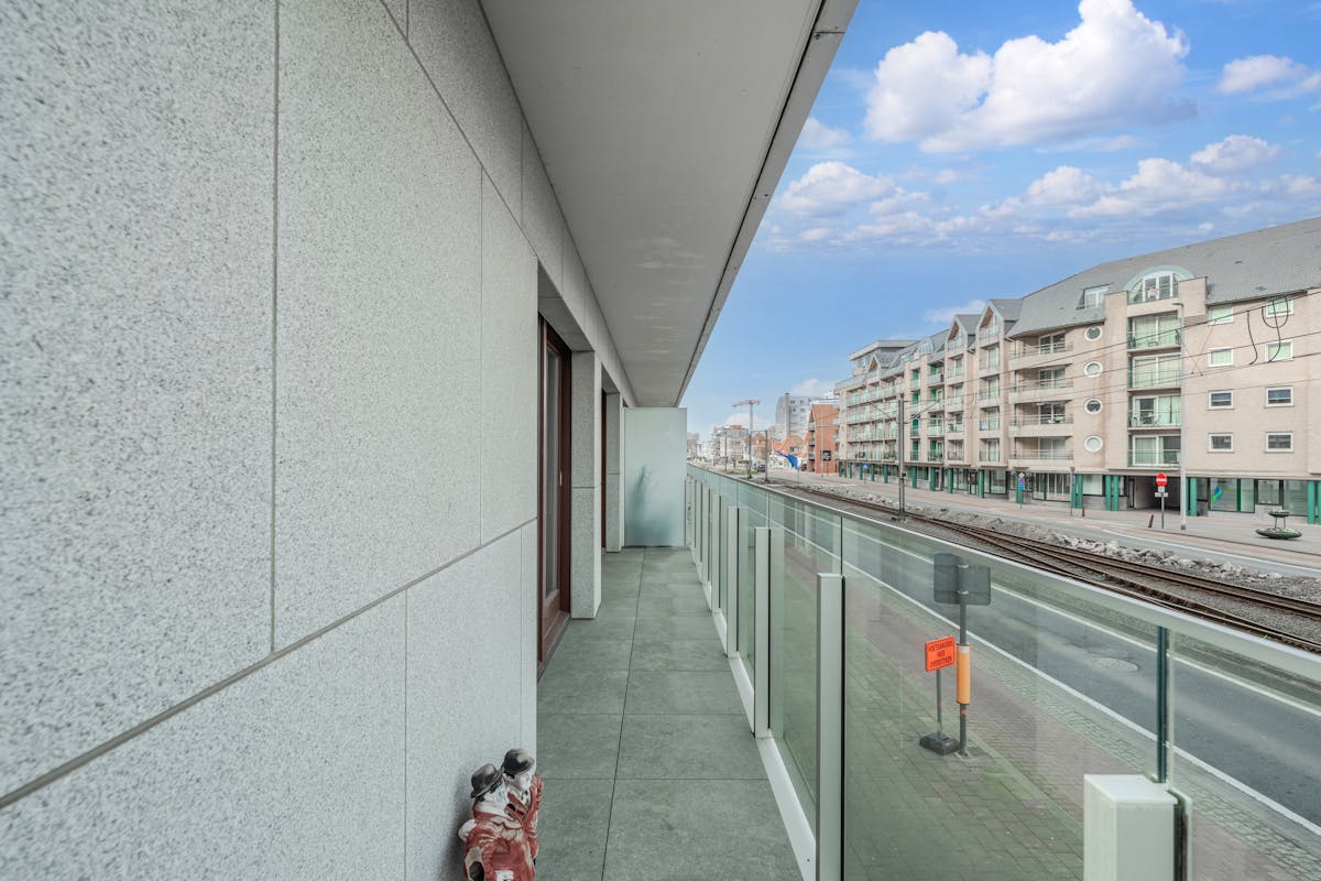 Bright corner apartment for sale with 2 terraces! - photo 3