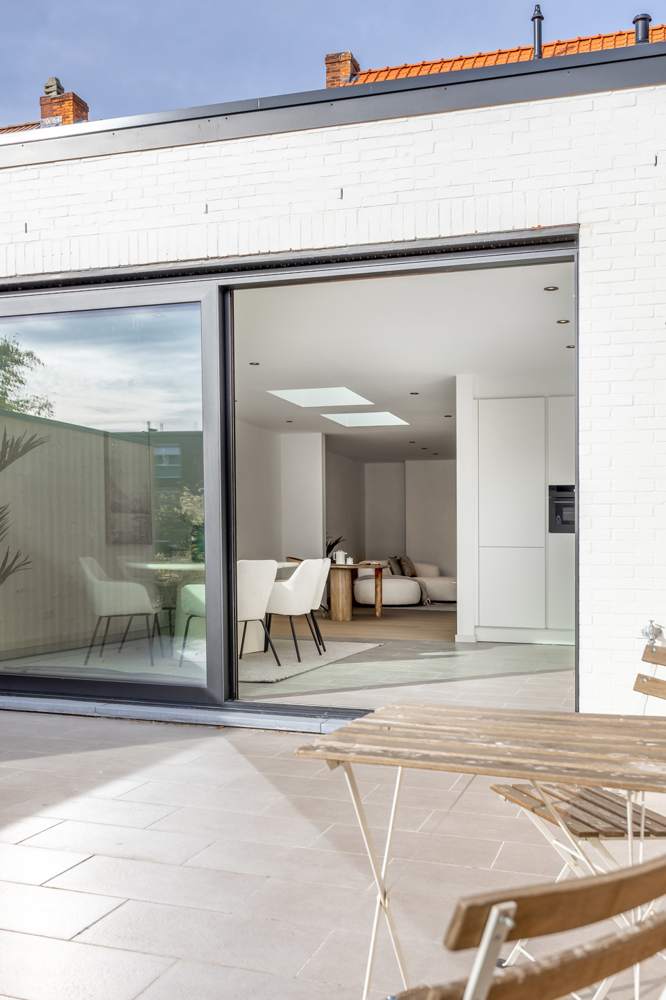 Charmant vernieuwde gezinswoning met zonnige tuin - foto 1