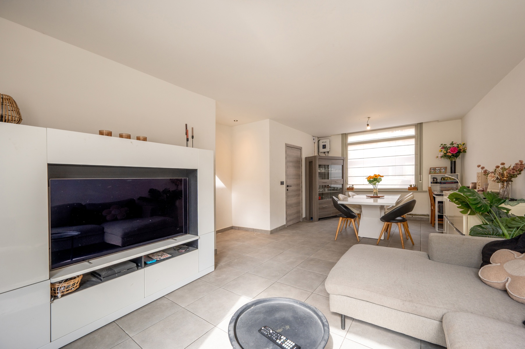Woning MET GROTE GARAGE en ZONGERICHTE TUIN - foto 4