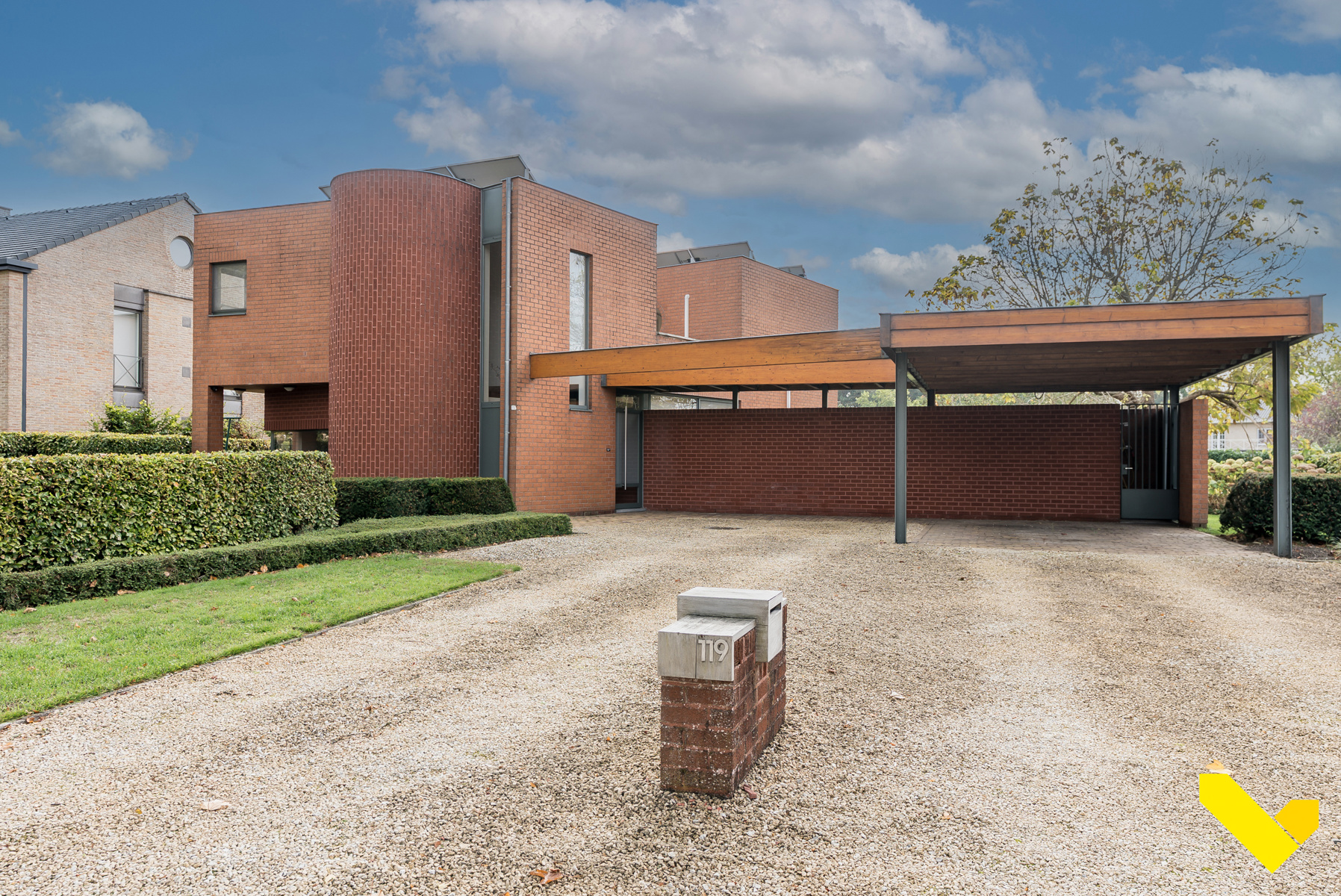 Moderne woning met karakter op een toplocatie. - foto 1