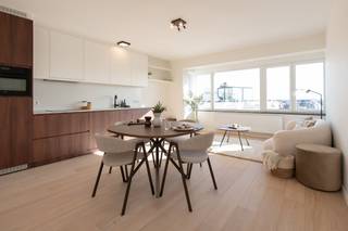 Dit prachtig appartement te koop is gelegen op de 5de verdieping van Residentie Beau Soleil te Oostende - Mariakerke. Hier geniet u vanuit...
