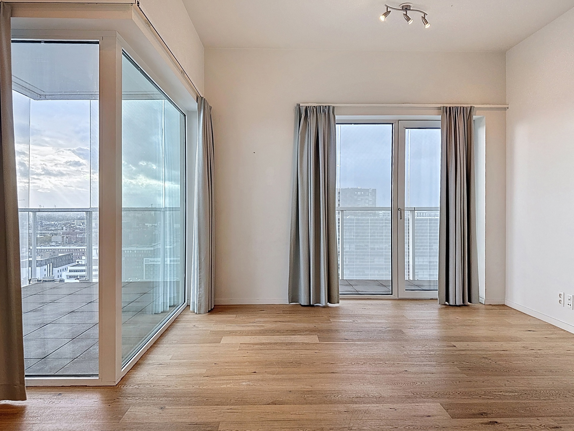 Appartement à louer à Anvers avec 2 chambres - photo 2