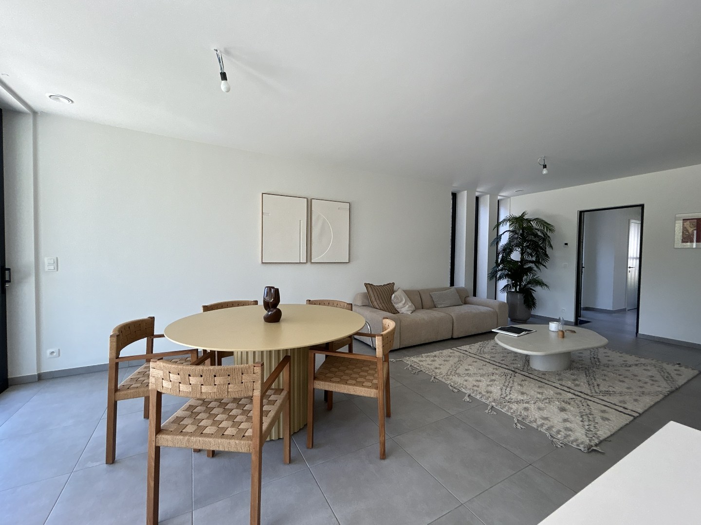 Luxueuze nieuwbouwwoning te huur - foto 3