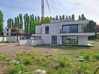 Geniet NU van de BTW-verlaging en bespaar circa  38.000 euro bij aankoop van dit appartement !Residentie Vici is gelegen in de Stationsstraat en...