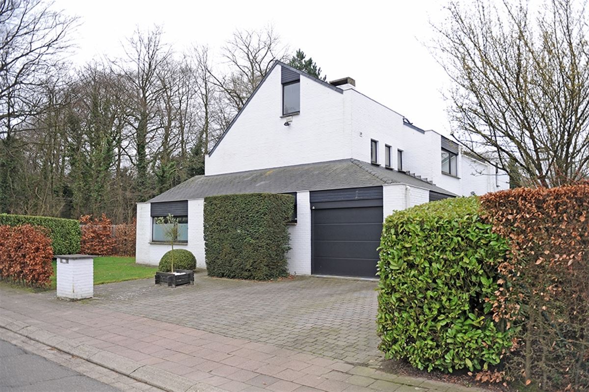 Op te frissen villa op toplocatie - foto 1