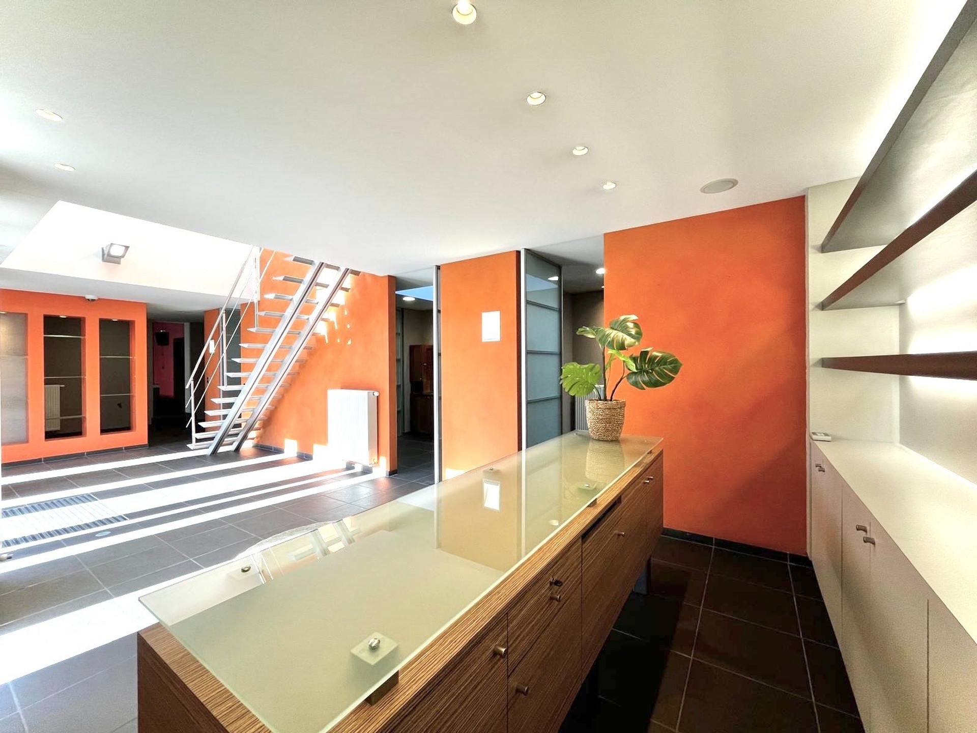 Handelspand 214m² - mogelijkheid ombouwen tot 3 kamers appartement - foto 3