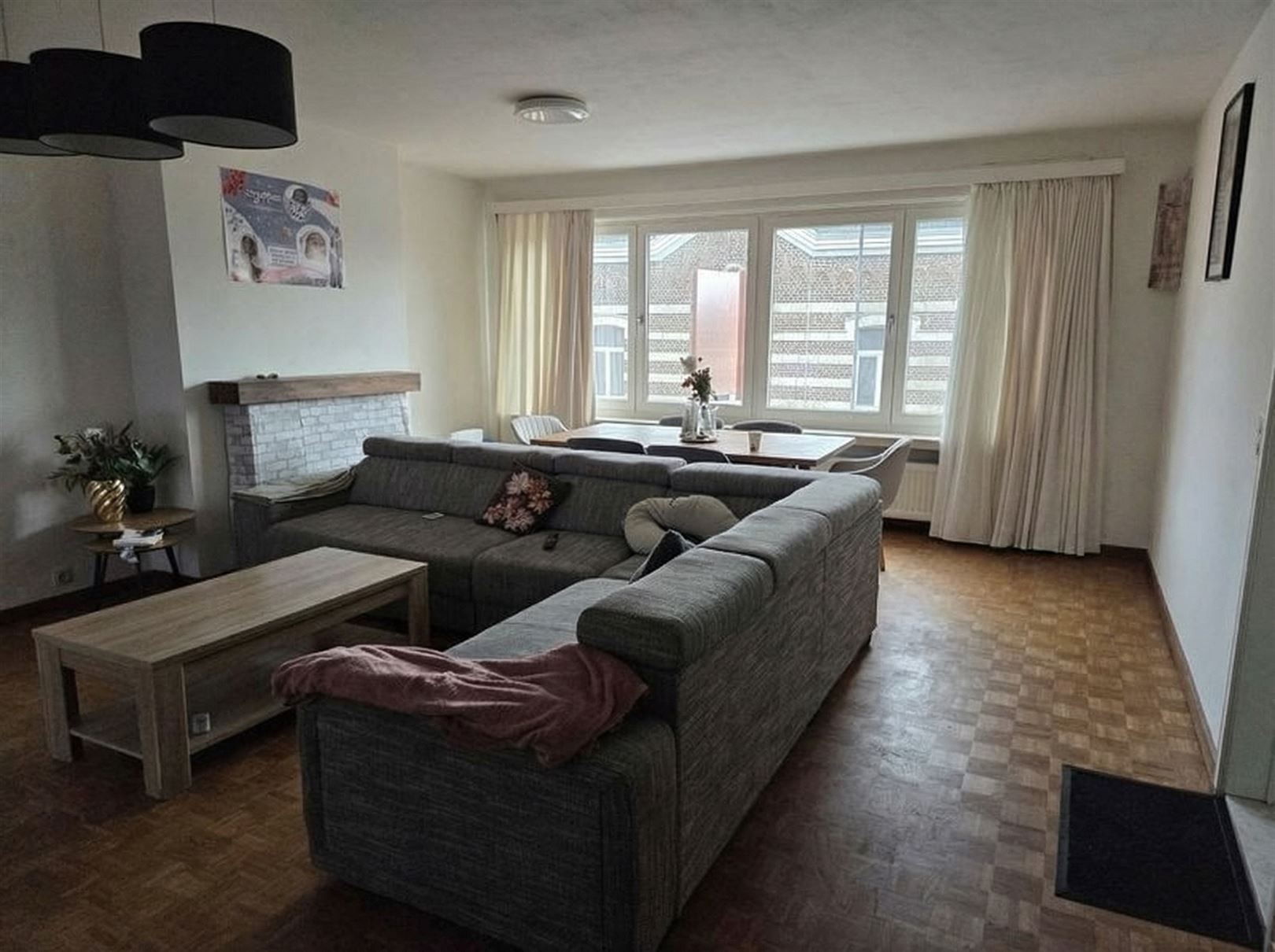 2-slaapkamerappartement te huur nabij het stadscentrum. - foto 2