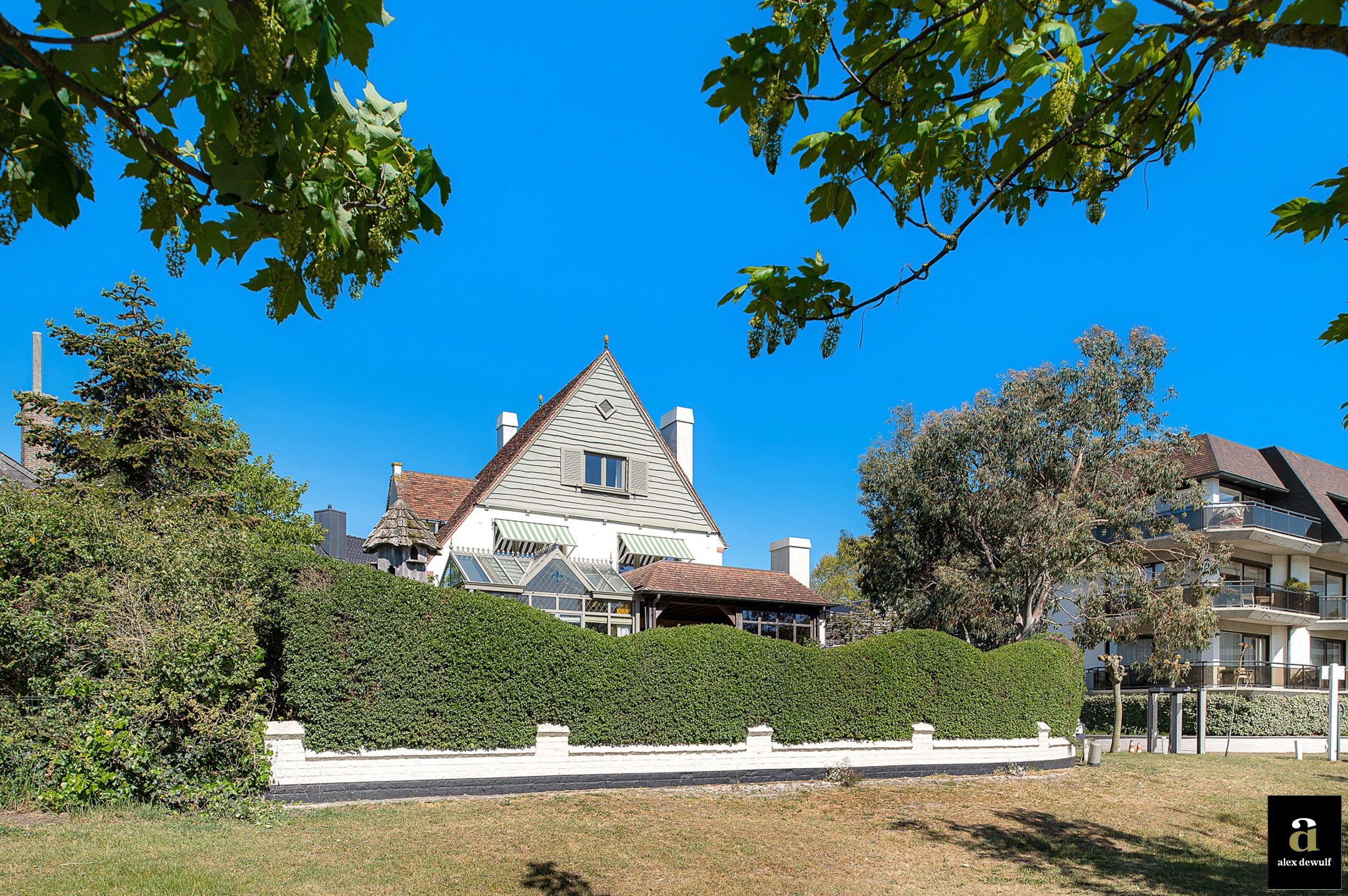 Uitzonderlijke, alleenstaande villa aan het Zegemeer [Georginapad]. - foto 2