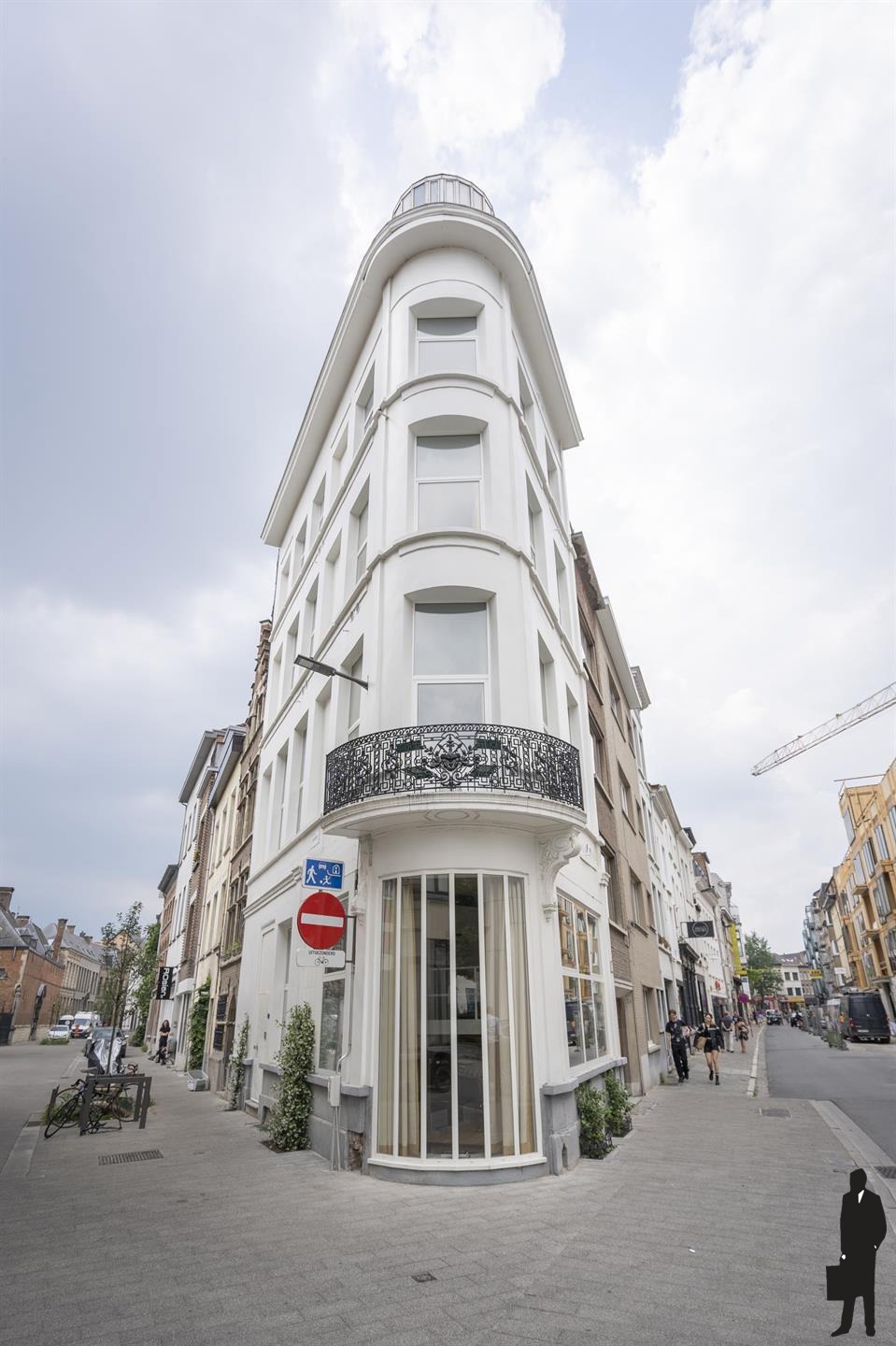 House for sale in Antwerp with 3 bedrooms - photo 2