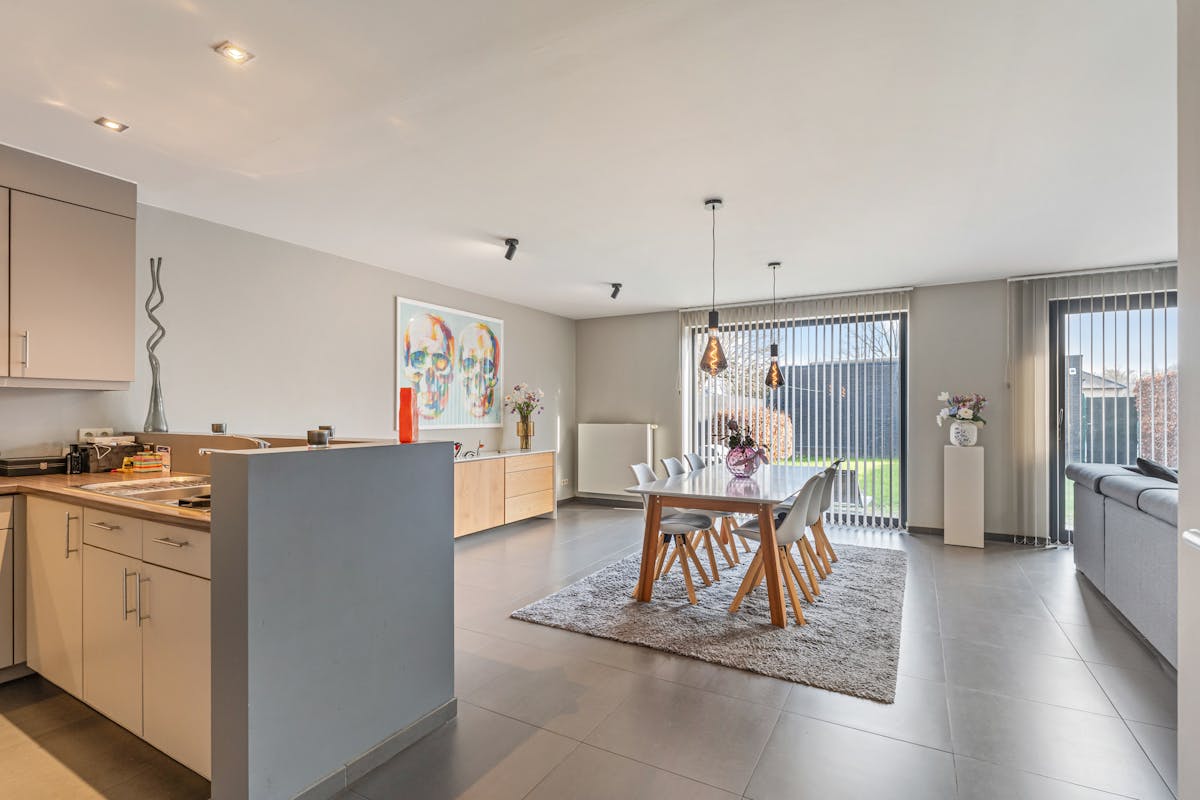 Gelijkvloers appartement met tuin en garagebox in Genk - foto 4