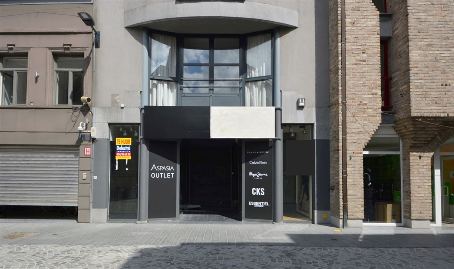 Commercial à louer à Hal - photo 3