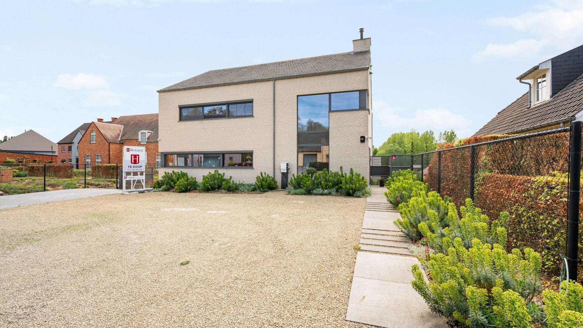 Exclusieve, ruimtelijke woning van 468m² met uitzonderlijk comfort en weids zicht op een terrein van 3947m² te Bekkevoort. - foto 5