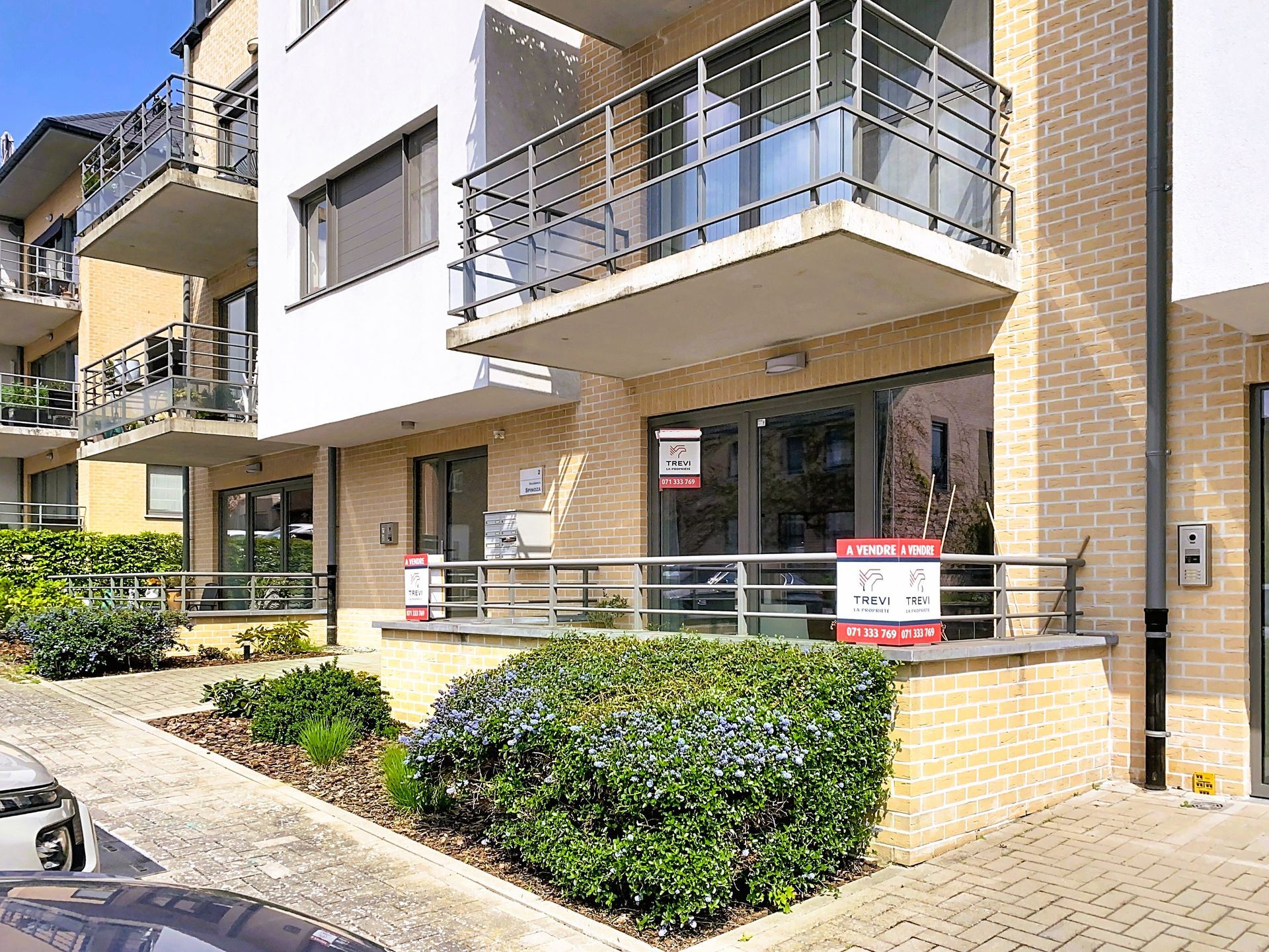 Apartment for sale in Marcinelle with 2 bedrooms - photo 1