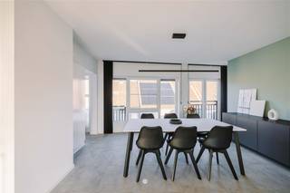 Op zoek naar een lichtrijk en instapklaar appartement te koop in het centrum van Buggenhout? Ontdek dan zeker dit pareltje! De belangrijkste troeven...