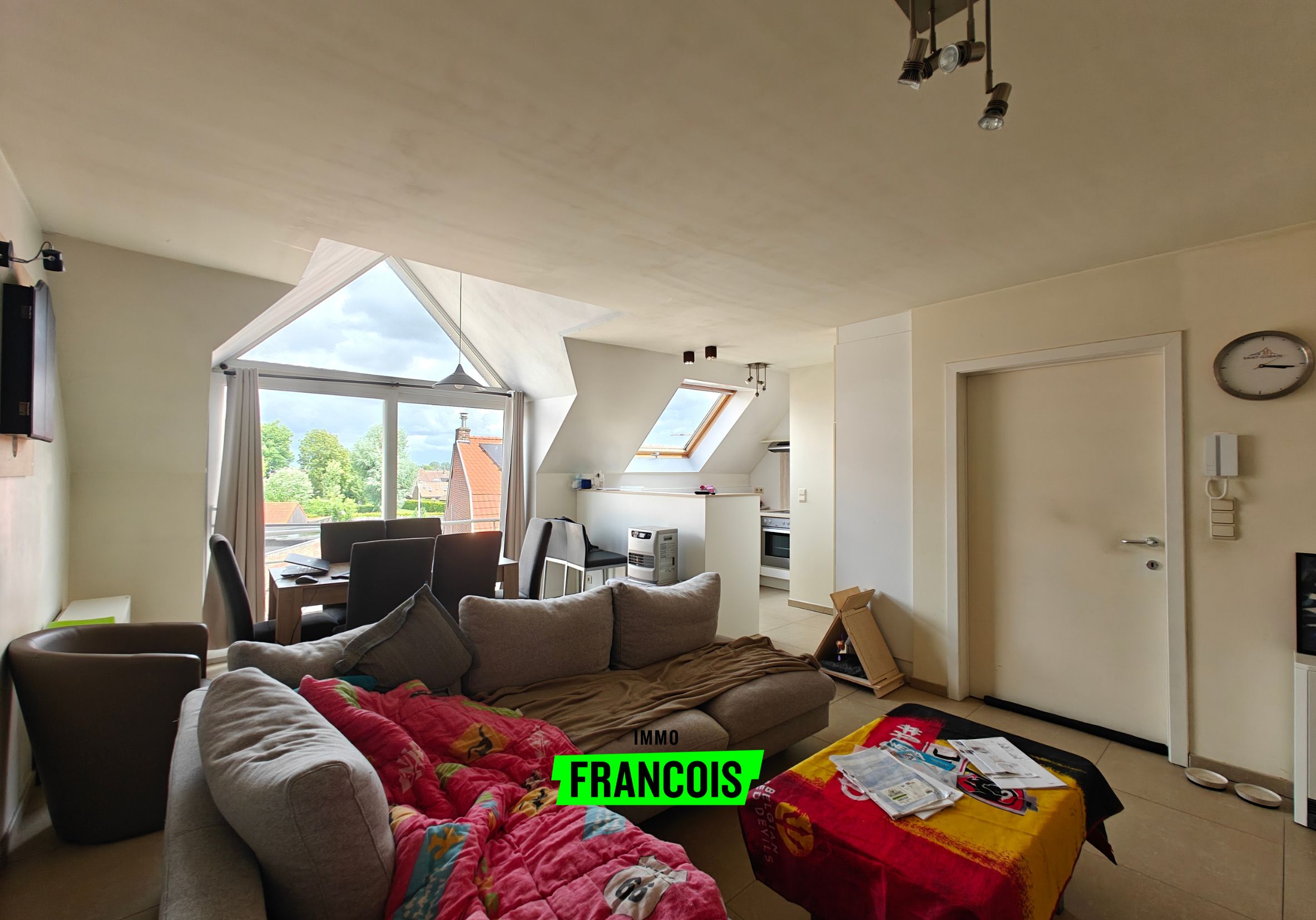 Lichtrijk appartement te huur in Merkem - foto 4
