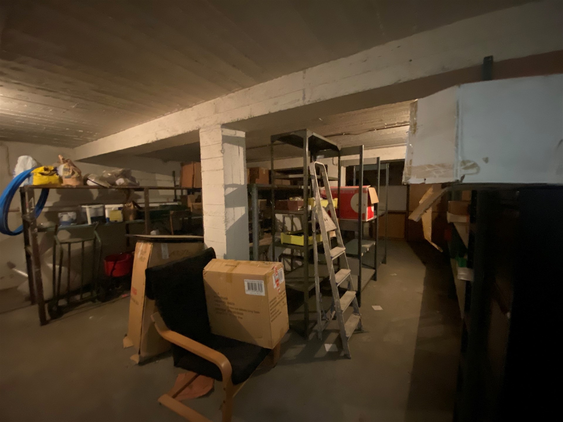 Commercial à louer à Alost - photo 1