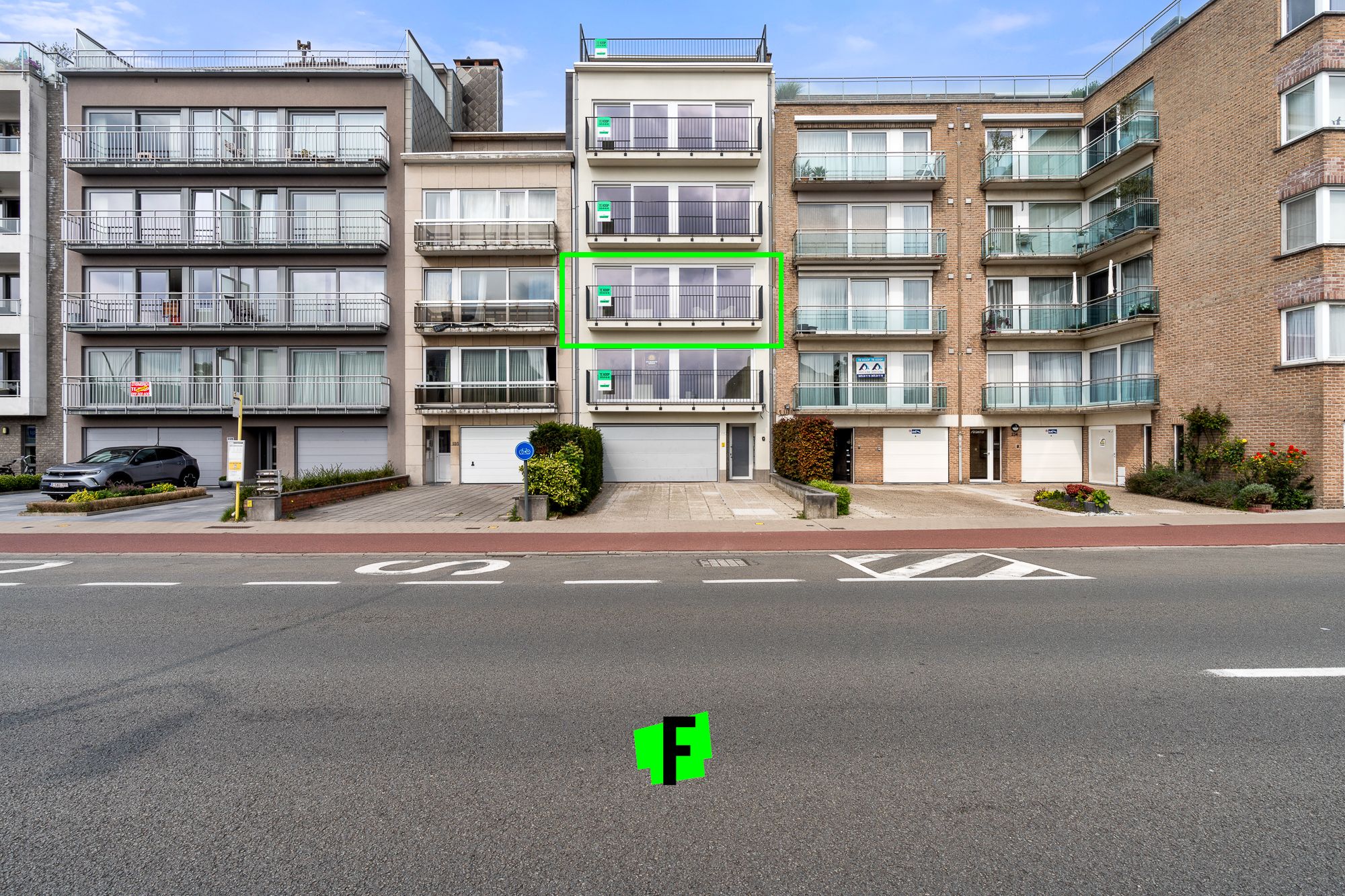 Prachtig gerenoveerd appartement met 2 slaapkamers te Oostende - foto 1