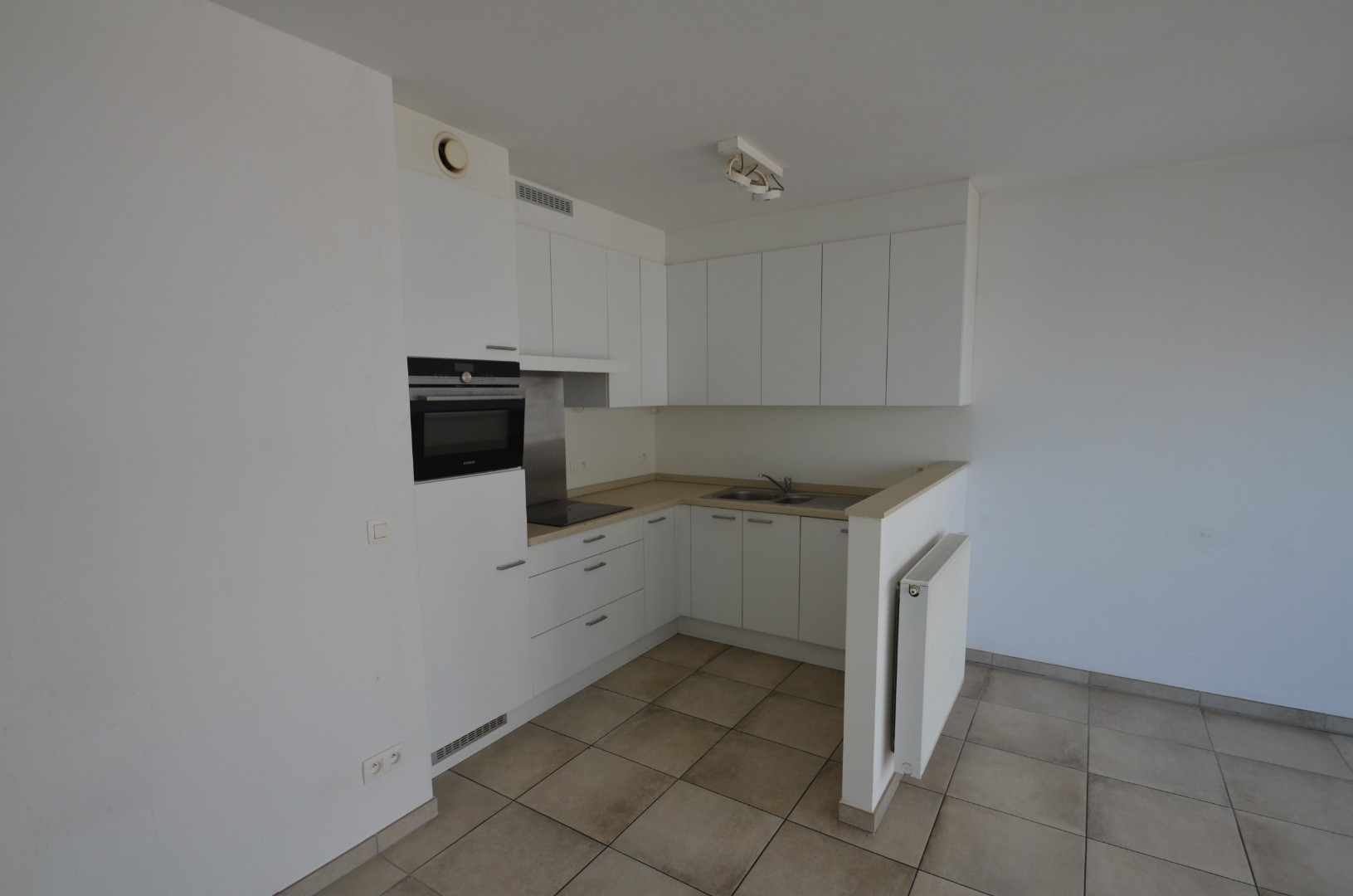 Modern, mooi afgewerkt appartement in Zeebrugge-Bad, incl parking - foto 5