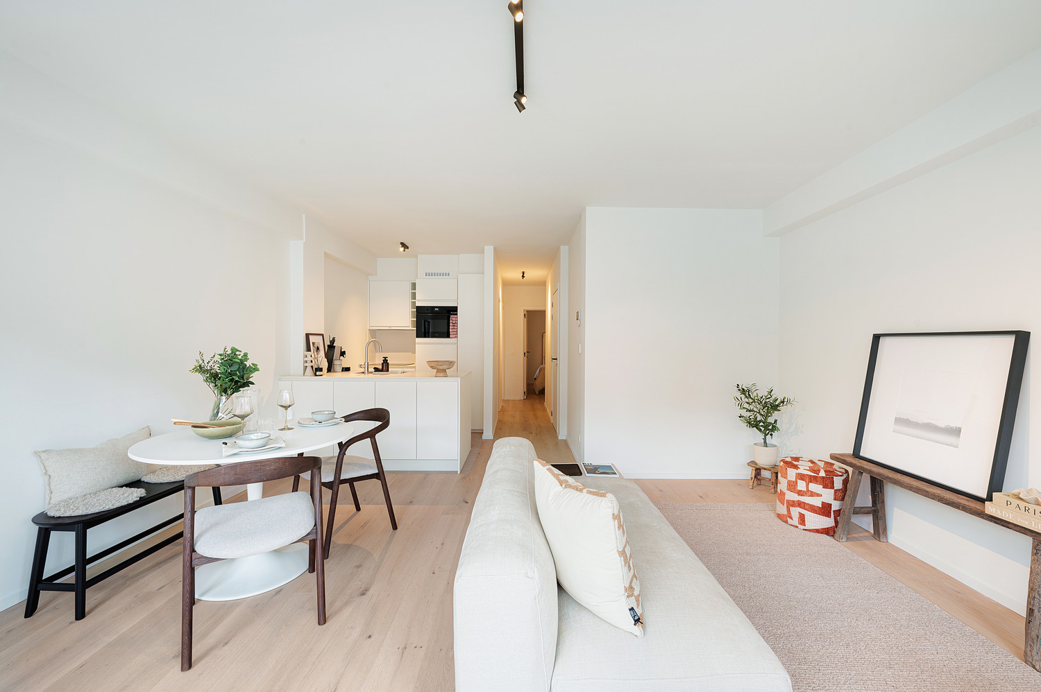 Vernieuwd en energiezuinig appartement vlakbij de Zeedijk - foto 1