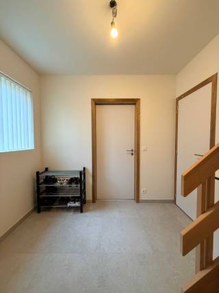 Moderne energieneutrale halfopen bebouwing in hartje AalterVia privé afspraak: Jana Bonte 0471/13.12.42 (stuur berichtje indien mogelijk) of per mail...